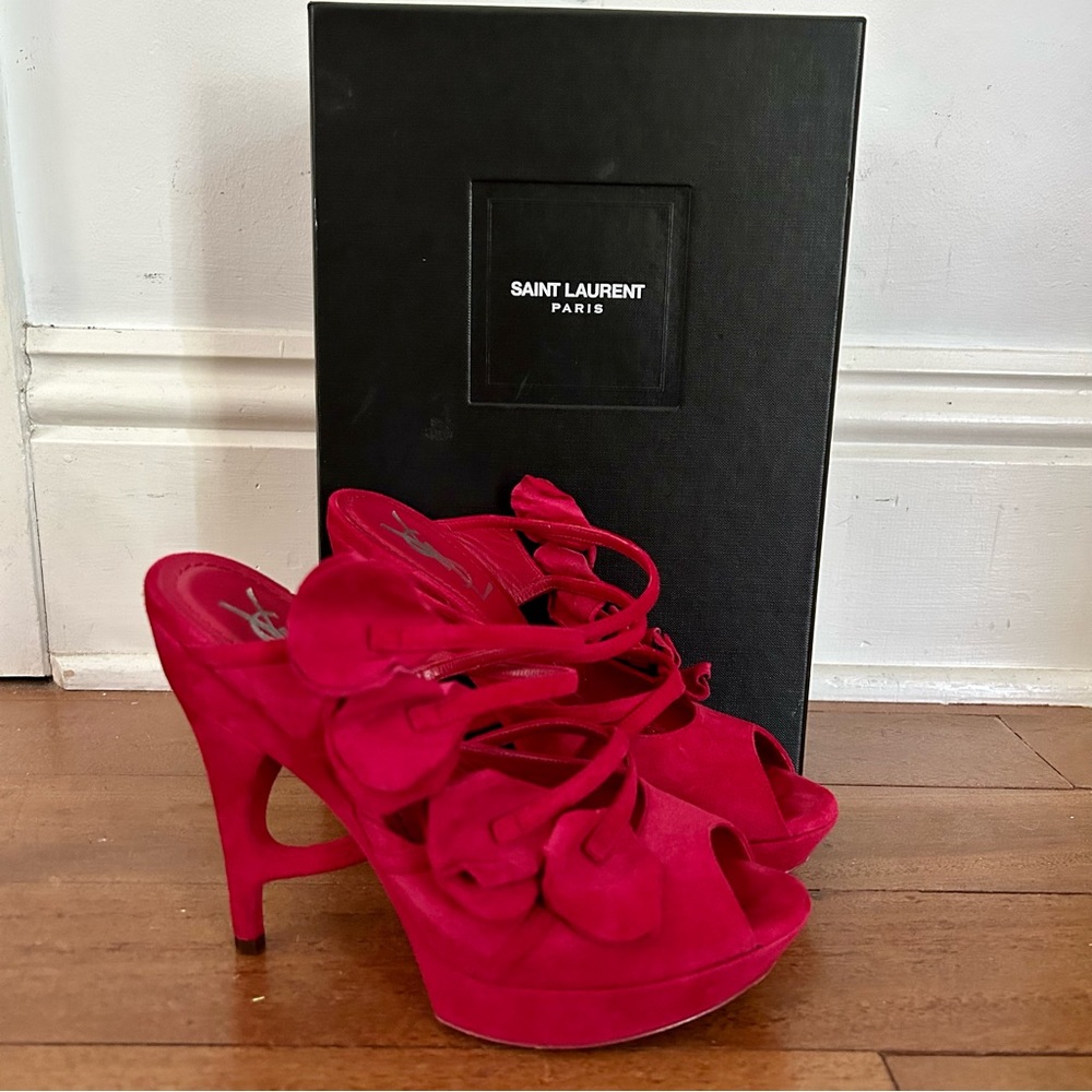 Yves Saint Laurent YSL Gaia Petal Flower Platform Heels